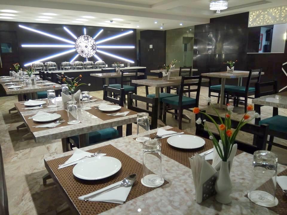 Radical Palace Hotel And Restaurant Lucknow Luaran gambar
