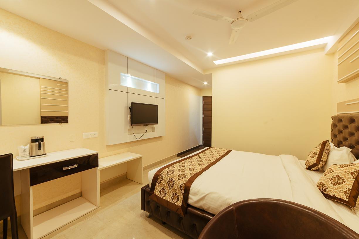 Radical Palace Hotel And Restaurant Lucknow Luaran gambar
