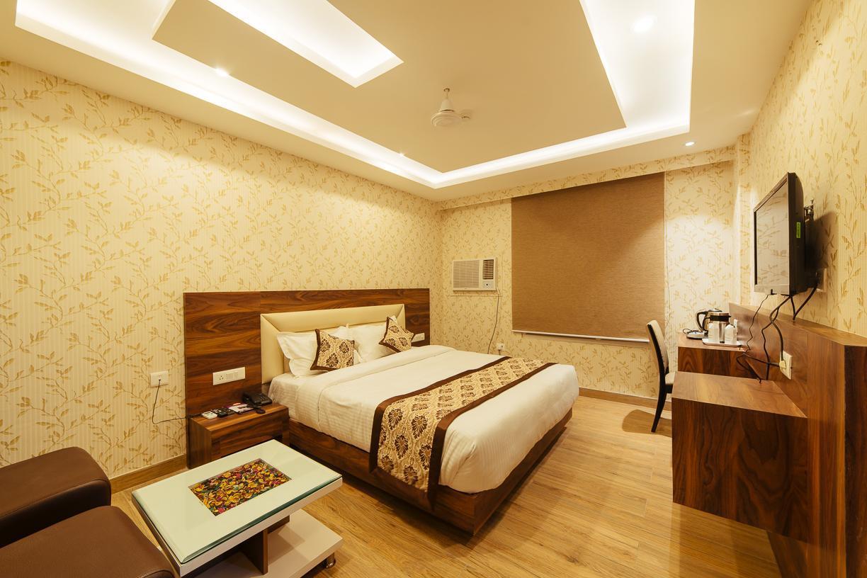 Radical Palace Hotel And Restaurant Lucknow Luaran gambar