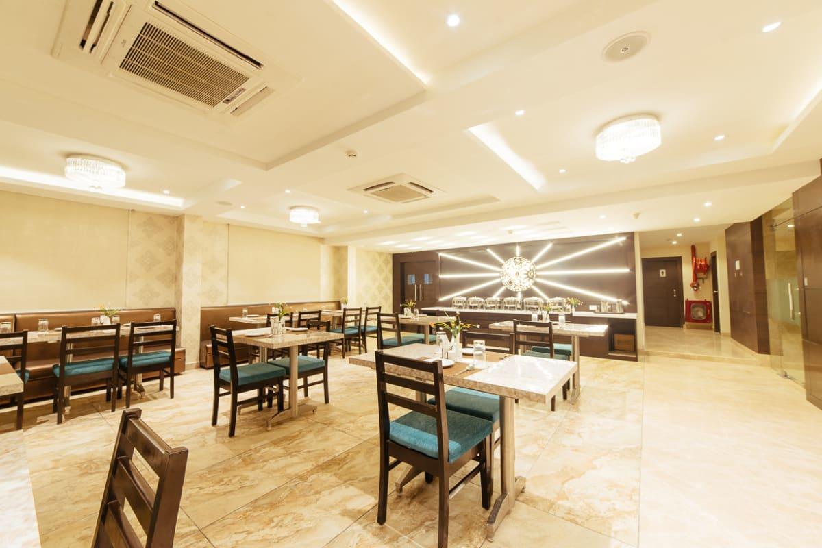 Radical Palace Hotel And Restaurant Lucknow Luaran gambar